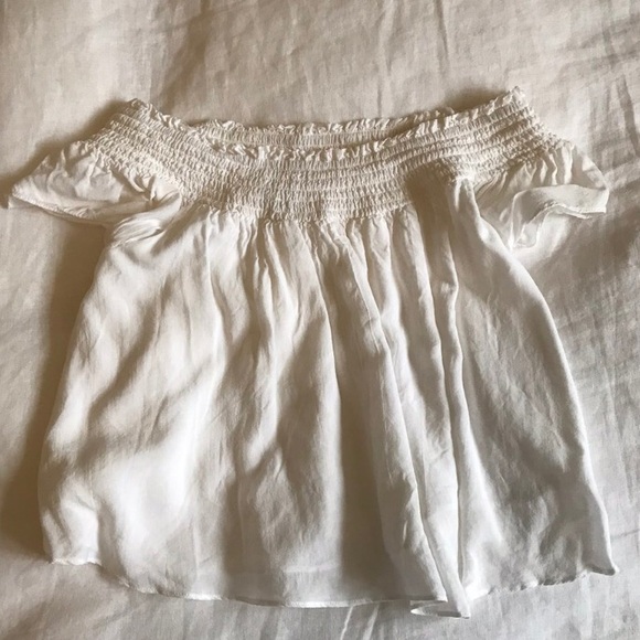 Aritzia flowy top - Picture 2 of 3